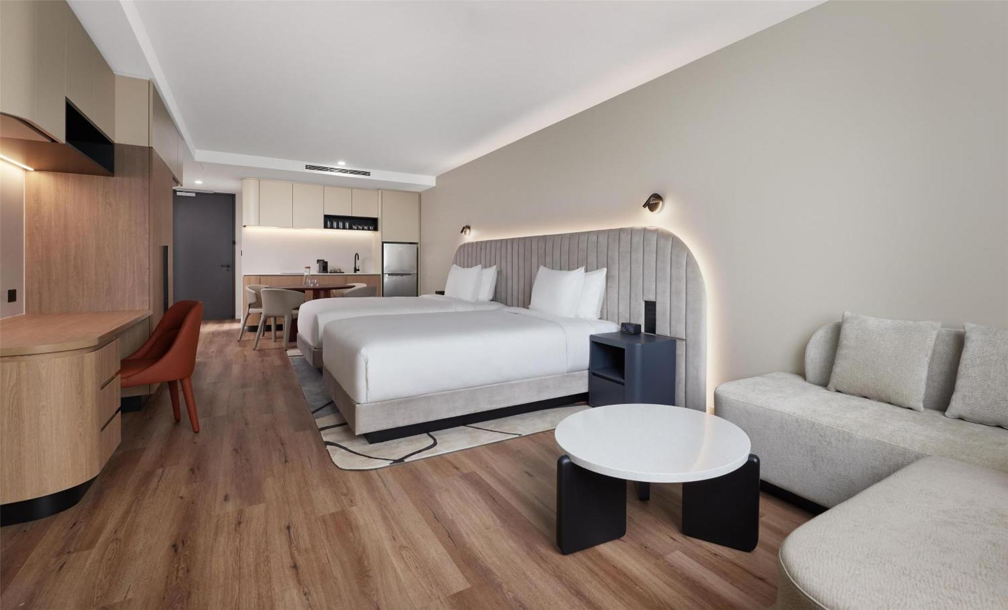 Hotel Hyatt House South 4*